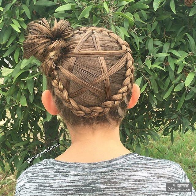 Elaborate-Hair-Braid-Ideas-Little-Girls (17).jpg