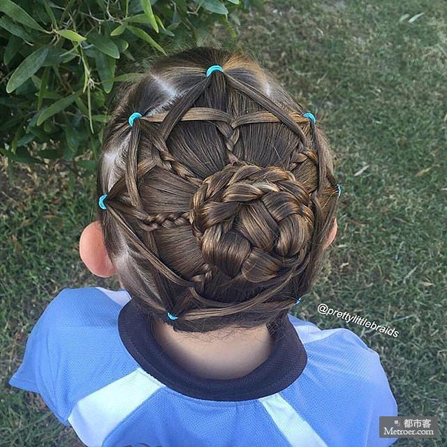 Elaborate-Hair-Braid-Ideas-Little-Girls (27).jpg