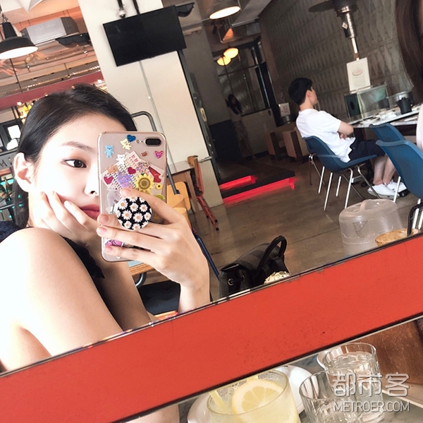 blackpink成员Jennie(金智妮)
