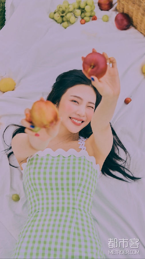 医美颜习社 | 反“黑”秘籍 打造夏日女团清爽感